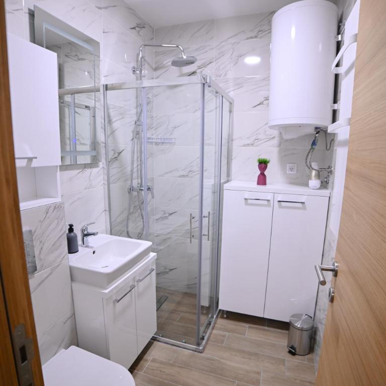 A&S Apartmani - Apartman sa 1 Spavaćom Sobom - 12