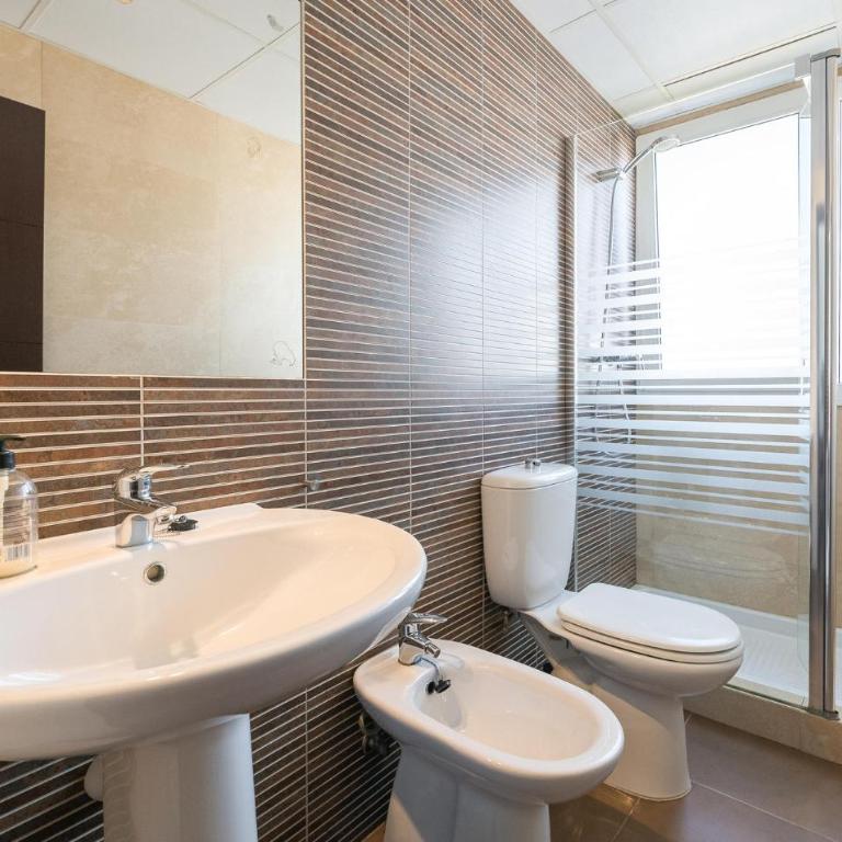 Gorgeous Home In Conil De La Frontera - Casa de 4 dormitorios - 15