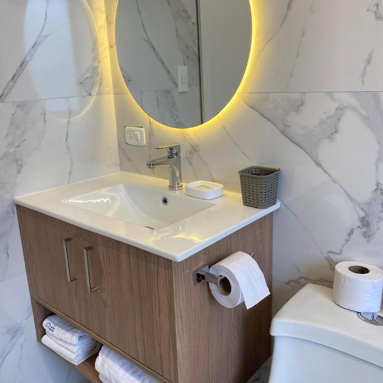 Suites Metropoli - Suite with City View - 6