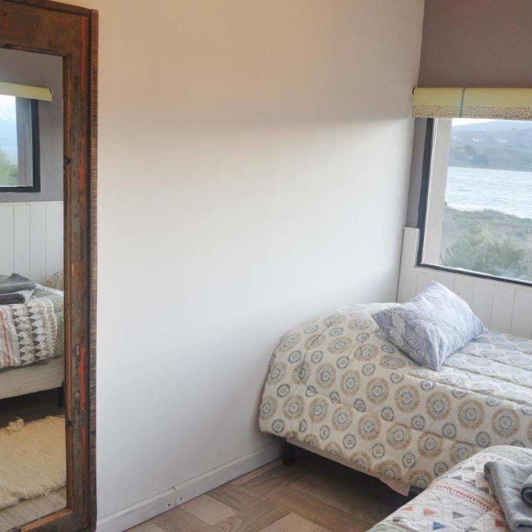 Cabaña frente al lago Huechulafquen y volcán Lanín - Three-Bedroom Chalet - 14