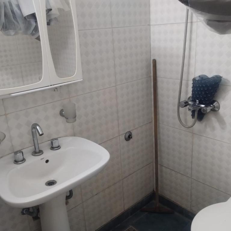 Departamento 4 personas en edificio frente al mar - One-Bedroom Apartment - 7