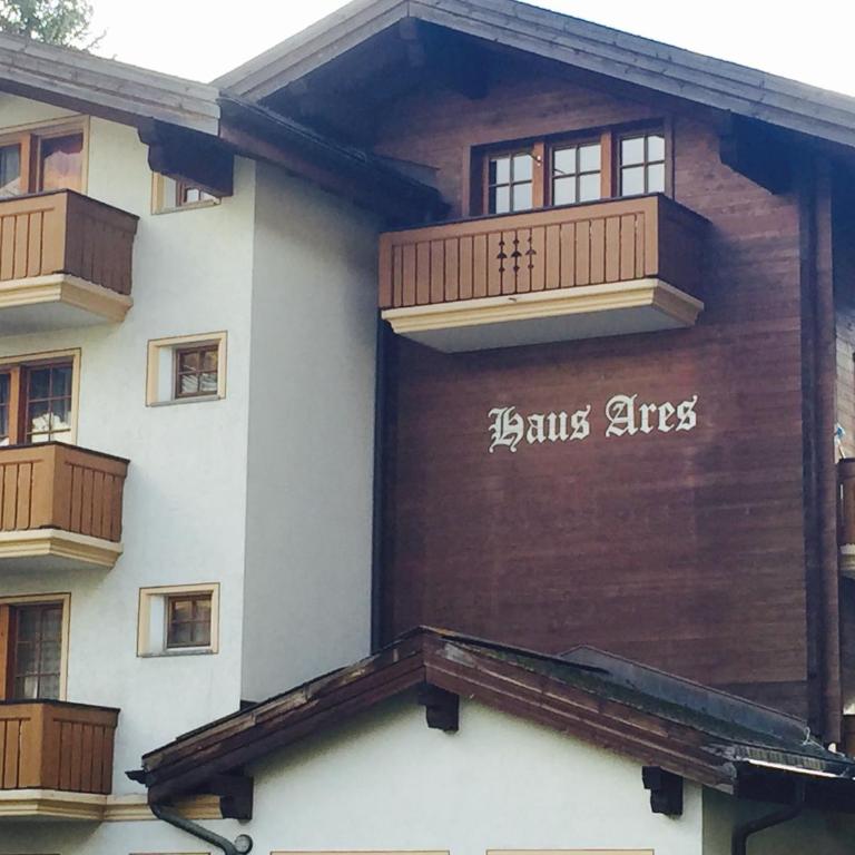 Haus Ares - Apartment mit 3 Schlafzimmern mit Gartenblick - 12