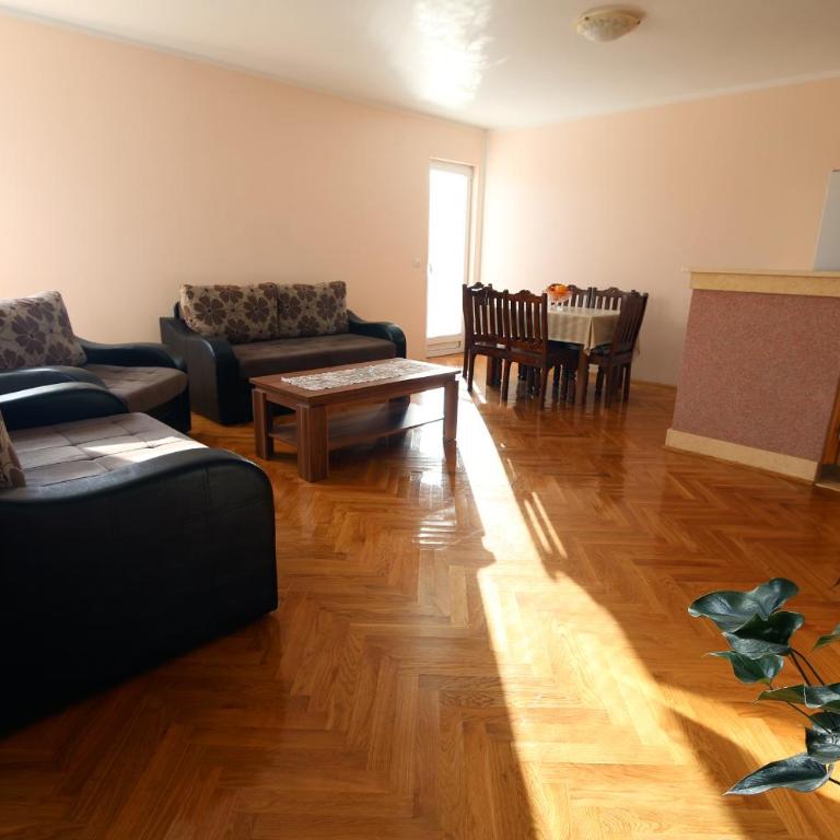 Apartments Pax - One-Bedroom Apartment - 8