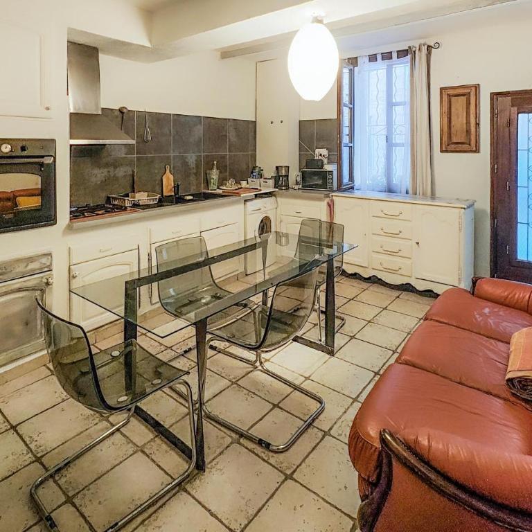 Gorgeous Home In Pézenas With Wifi - One-Bedroom Vacation Home - 5