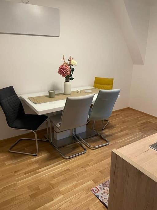 Convenient Apartment nähe Stadthalle - One-Bedroom Apartment - 16