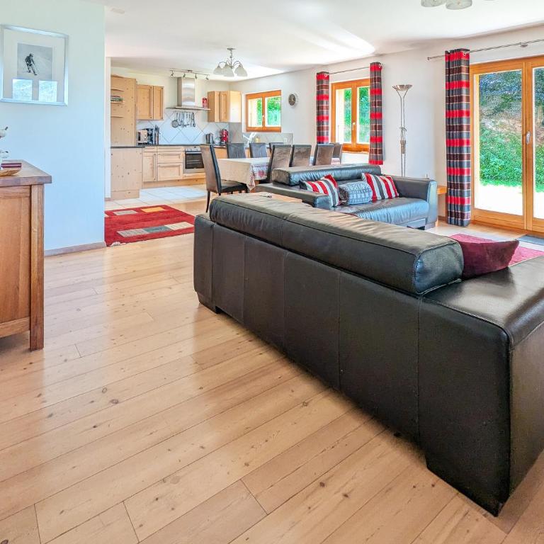 Paisible apt cheminée, terrasse, jardin, vue époustouflante - Apartment mit 3 Schlafzimmern und Bergblick - 7
