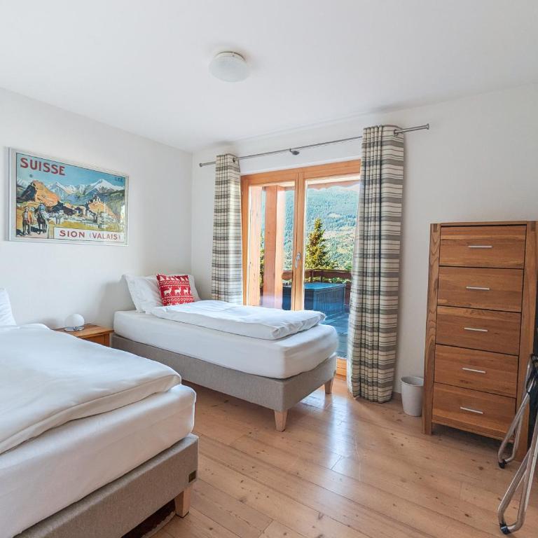 Paisible apt cheminée, terrasse, jardin, vue époustouflante - Apartment mit 3 Schlafzimmern und Bergblick - 8