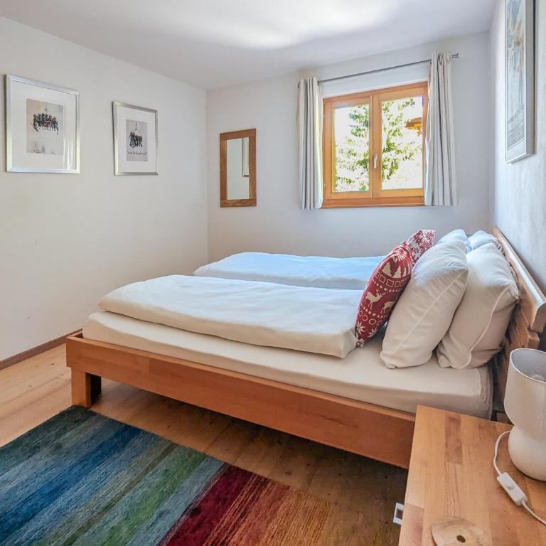 Paisible apt cheminée, terrasse, jardin, vue époustouflante - Apartment mit 3 Schlafzimmern und Bergblick - 17