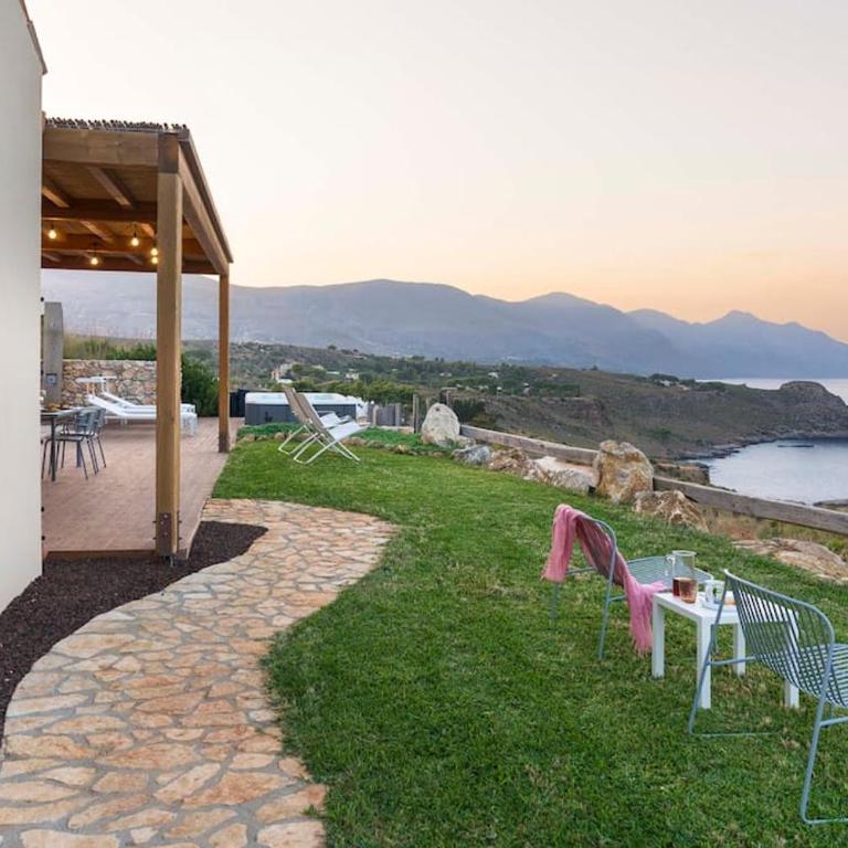Villa Scogliera Cala Bianca - Three-Bedroom Villa - 25