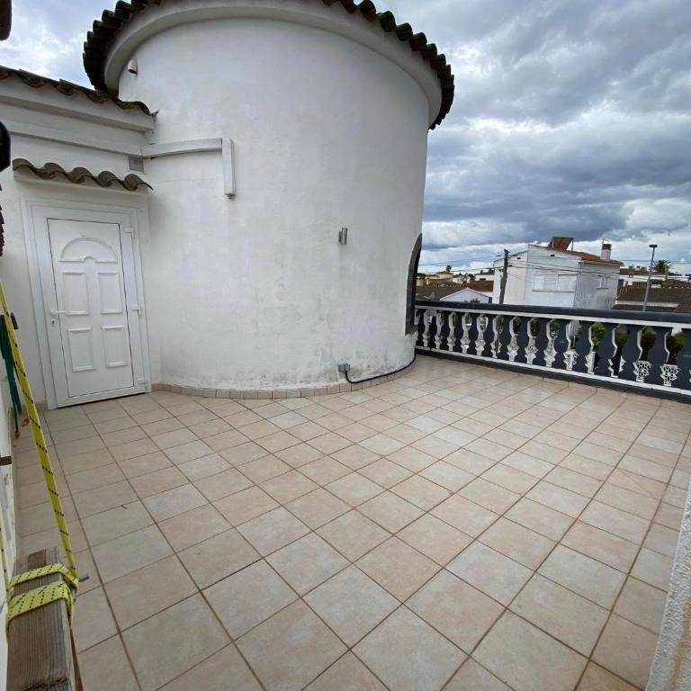 Belle villa avec piscine - Villa - 35