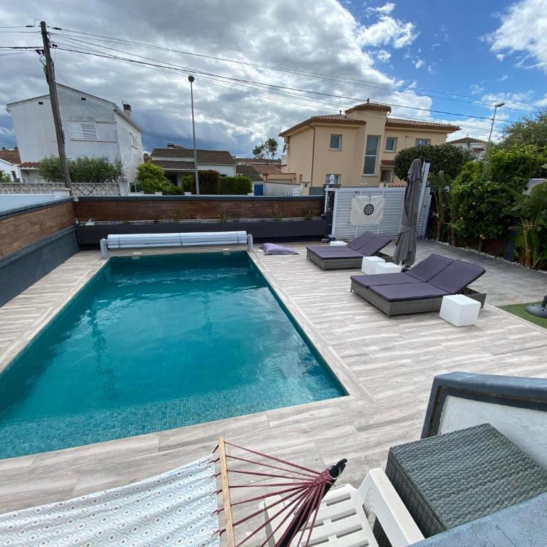Belle villa avec piscine - Villa - 28