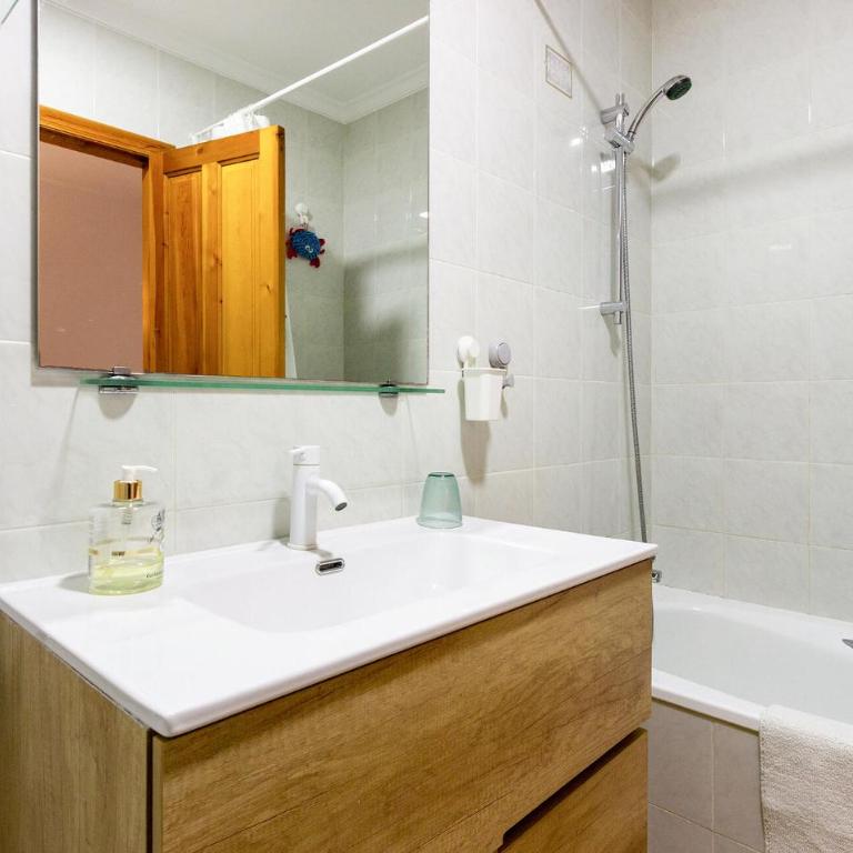 Cozy Home In Denia With Wifi - Casa de vacaciones de 2 dormitorios - 13