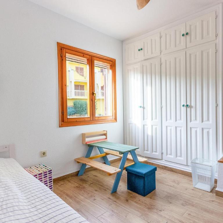 Cozy Home In Denia With Wifi - Casa de vacaciones de 2 dormitorios - 12