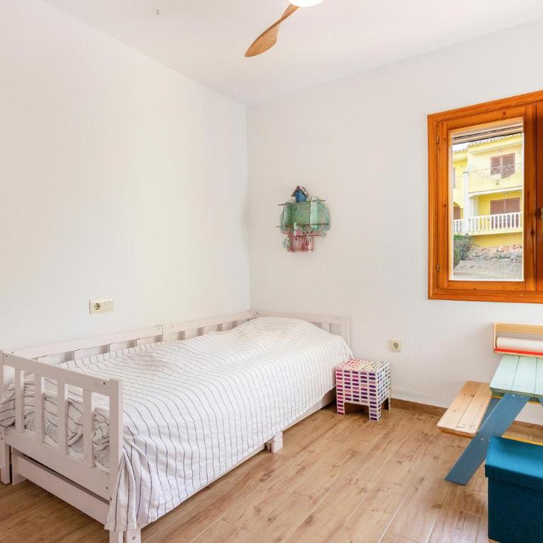 Cozy Home In Denia With Wifi - Casa de vacaciones de 2 dormitorios - 11