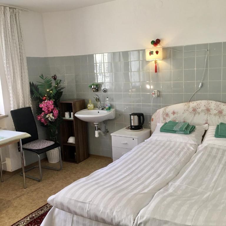 China-Ferienzimmer - Doppelzimmer mit Gemeinschaftsbad - 50