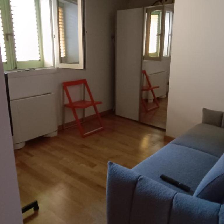 Un angolo a Milano... - Camera Matrimoniale/Doppia con Letti Singoli con Letto Supplementare - 13