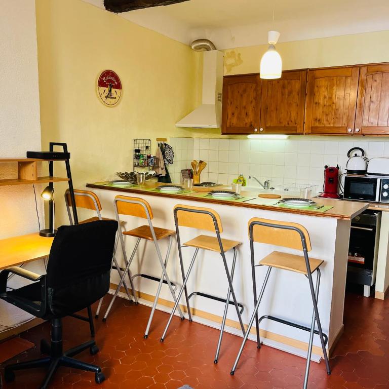 Chez Florence - Appartement T2 d au cœur du centre ville historique - Proche Cardeurs et Mairie - Apartment mit 1 Schlafzimmer - 2