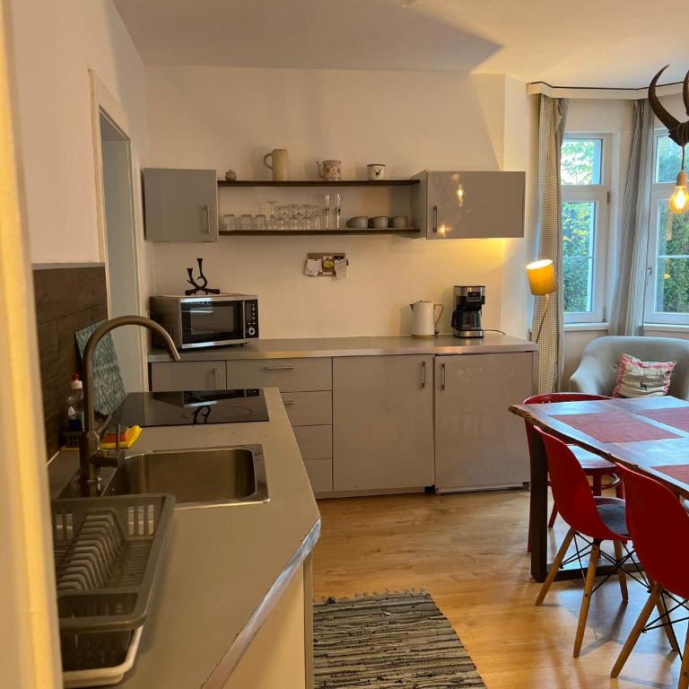 Traditional Apartments Salzburg - Apartment mit 2 Schlafzimmern - 14