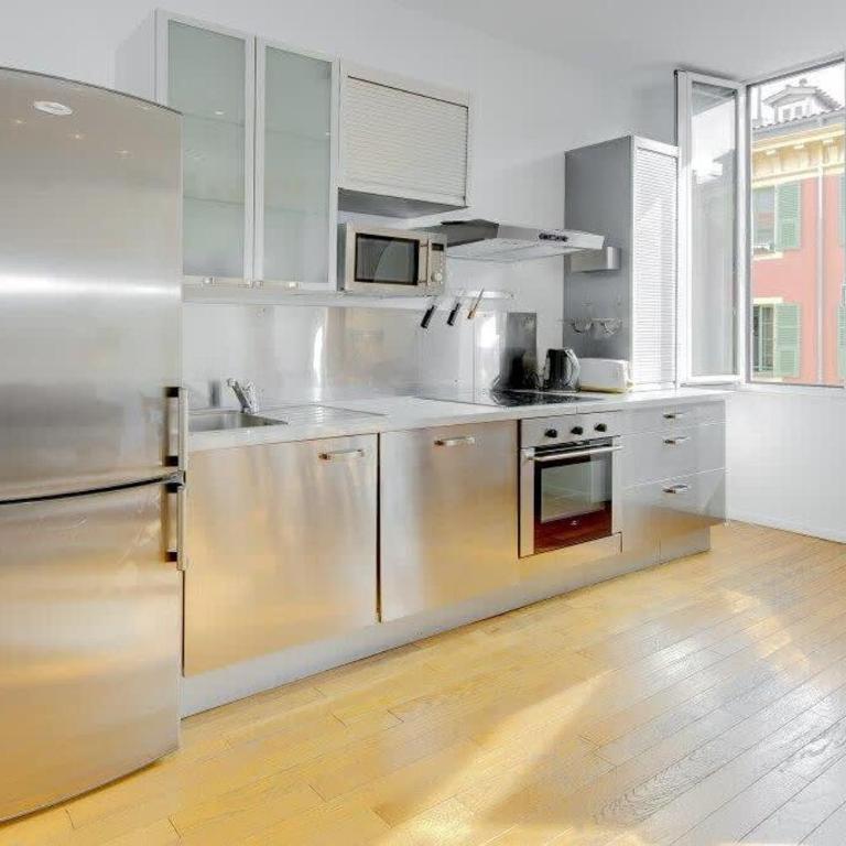 Rue Fodere location Port area - Appartement - 13