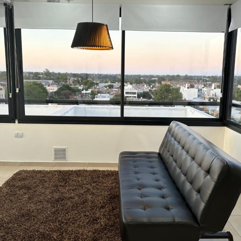 Luminoso dpto con vista panorámica y cochera techada - Apartamento de 1 dormitorio - 6