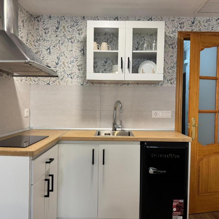 Apartamento El Patio de Doña Engracia - Three-Bedroom Premium Apartment - 9