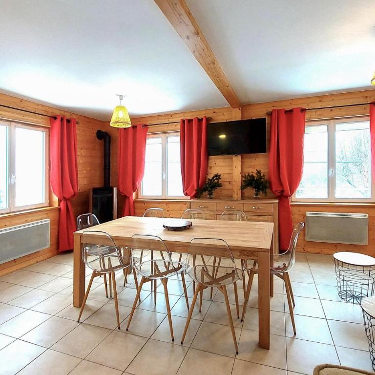 Awesome Home In Gérardmer With Wifi - Maison de Vacances 4 Chambres - 14