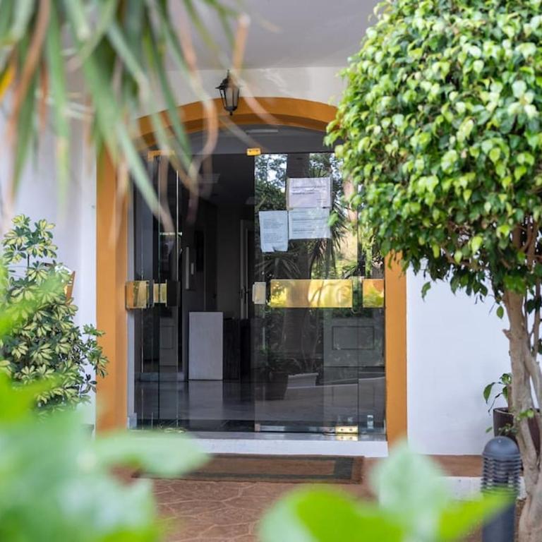 Luxury 3BR Puerto Banus, Pool, Garden, Walk to Marina & Beach - Apartamento de 3 dormitorios - 16