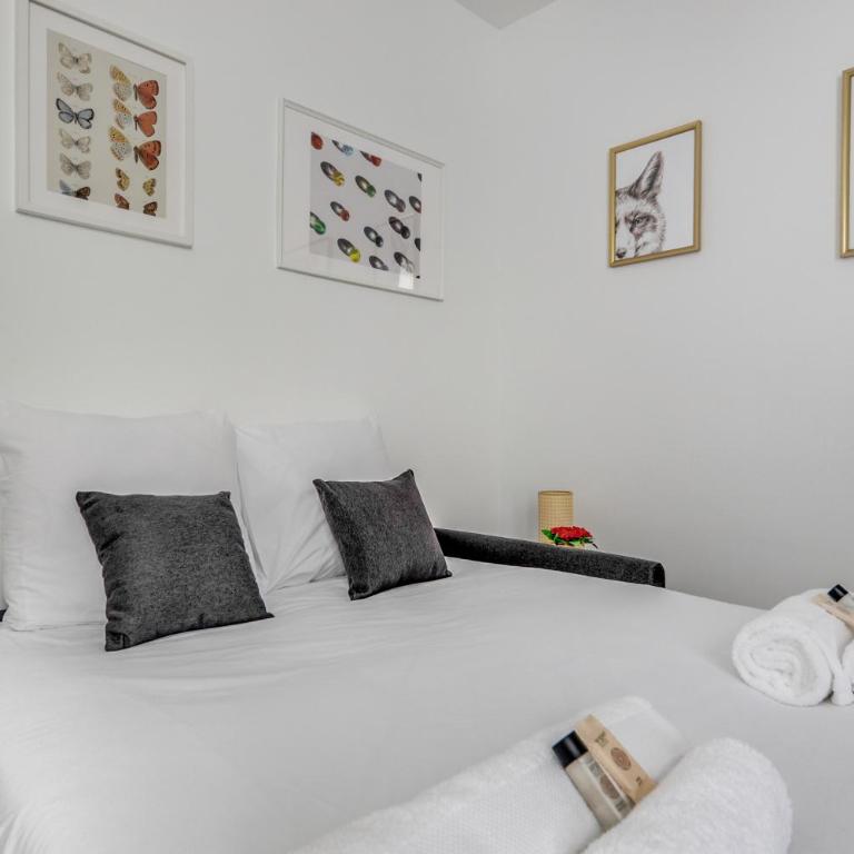 Center of Paris l Fully equipped and Cozy - One-Bedroom Apartment - 8