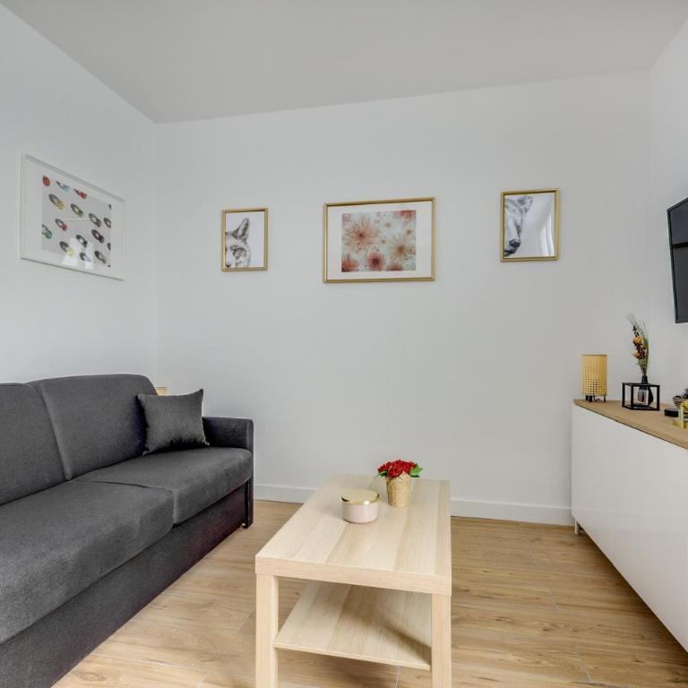 Center of Paris l Fully equipped and Cozy - One-Bedroom Apartment - 4