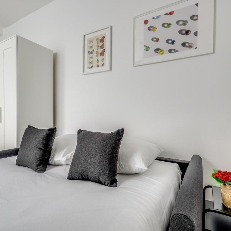 Center of Paris l Fully equipped and Cozy - One-Bedroom Apartment - 7