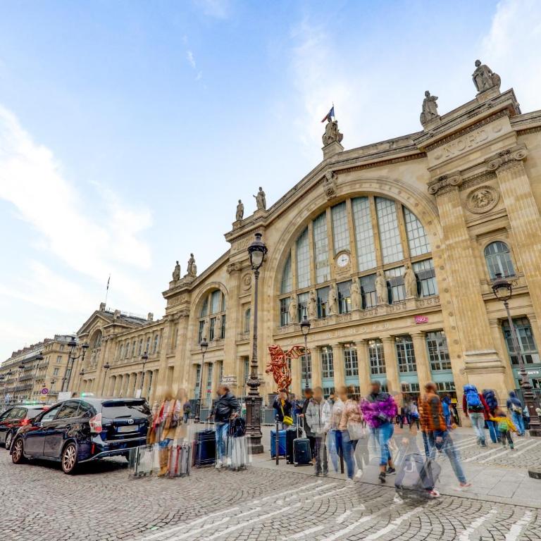 Center of Paris l Fully equipped and Cozy - One-Bedroom Apartment - 17