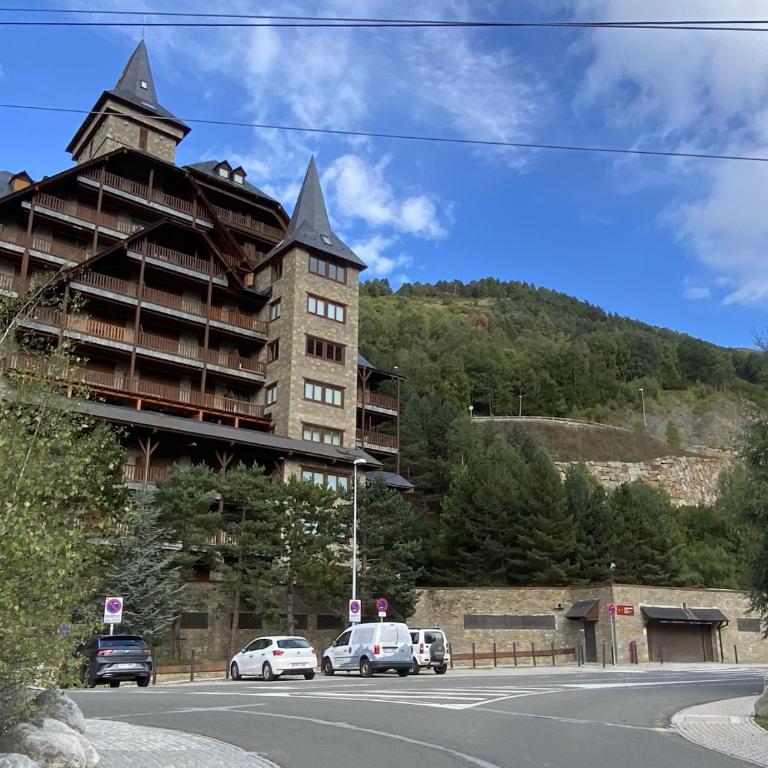 Mow's Snow Lodge - Pie de Pista en Baqueira- Beret - Apartamento de 3 dormitorios con vistas a las montañas - 3