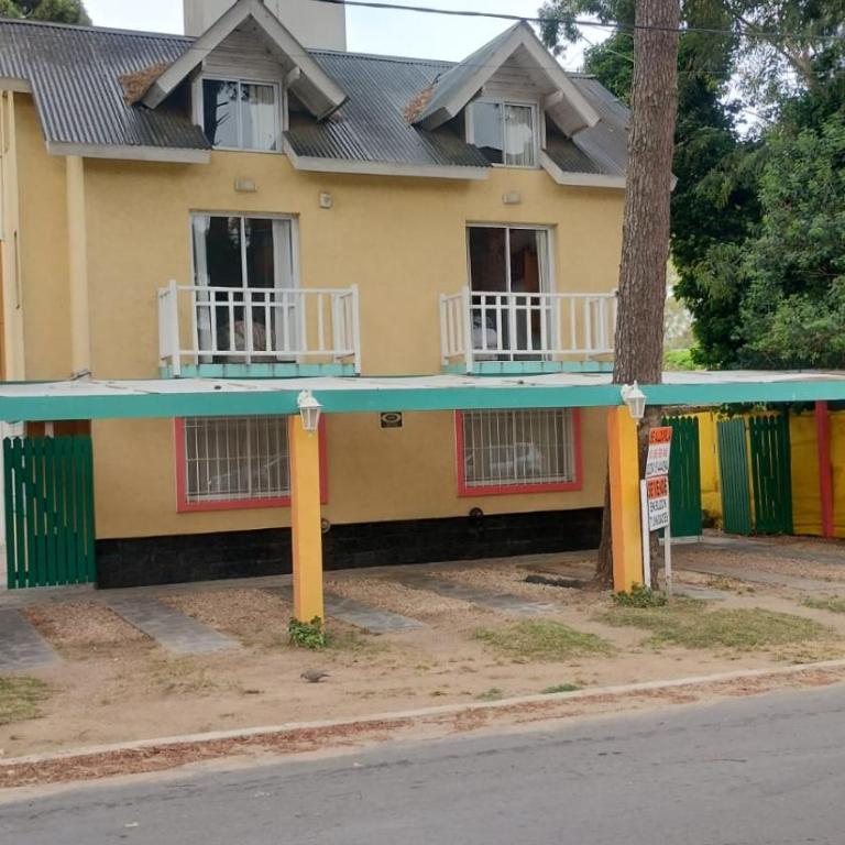 Pato Pinamar -Familiar-No se aceptan grupos de jóvenes - Apartamento Dúplex - 14