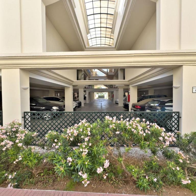 Lor 52A Apartamento Vacacional cerca de Puerto Banús-Playa - Apartamento con terraza - 28