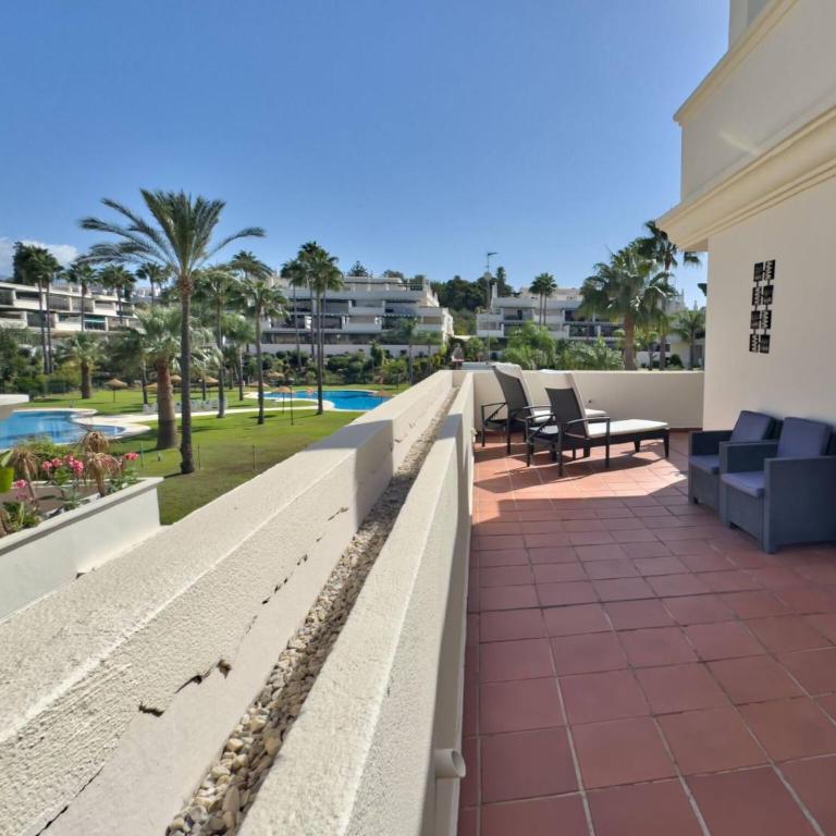 Lor 52A Apartamento Vacacional cerca de Puerto Banús-Playa - Apartamento con terraza - 21