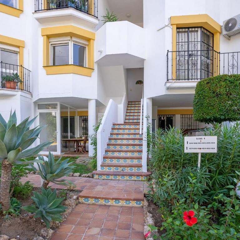 D01 Calahonda Golf - Apartment - Apartamento de 3 dormitorios con vistas al mar - 18