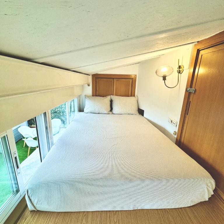 Retiro Park-Roof Top Studio & Huge Terrace - One-Bedroom Apartment - 2