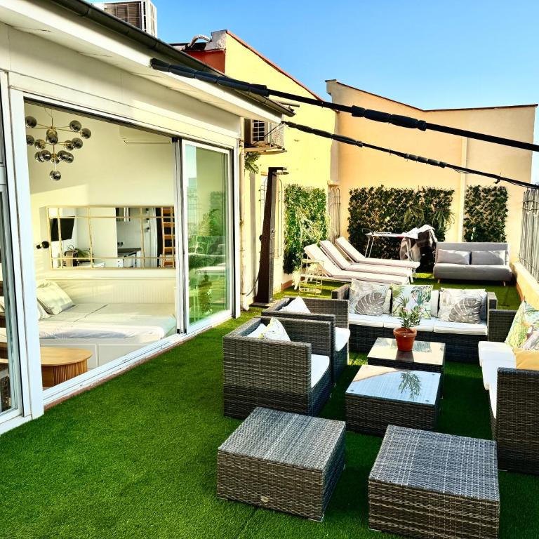 Retiro Park-Roof Top Studio & Huge Terrace - One-Bedroom Apartment - 8