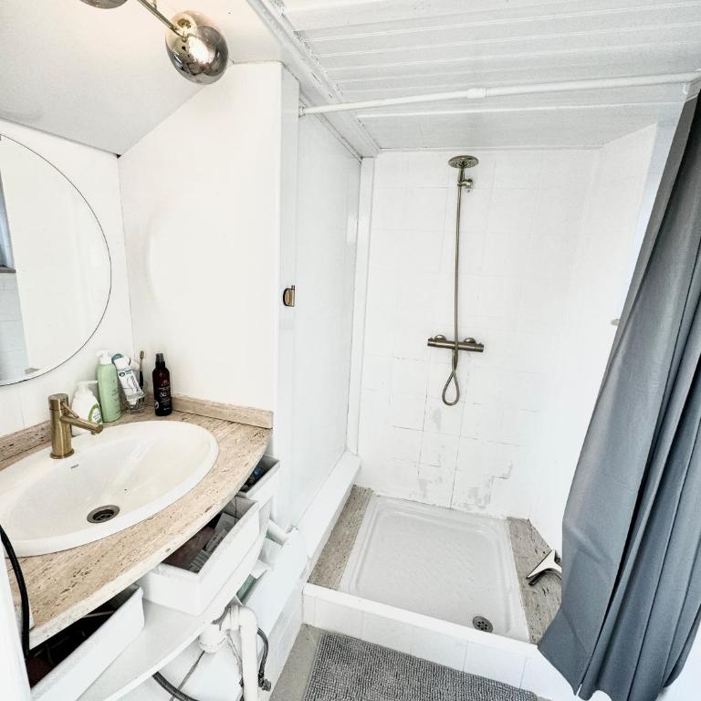 Retiro Park-Roof Top Studio & Huge Terrace - One-Bedroom Apartment - 37