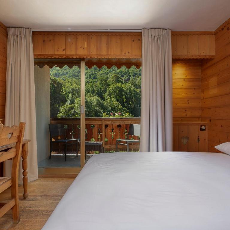 Hôtel les Bains - Chambre Double avec Balcon - 2