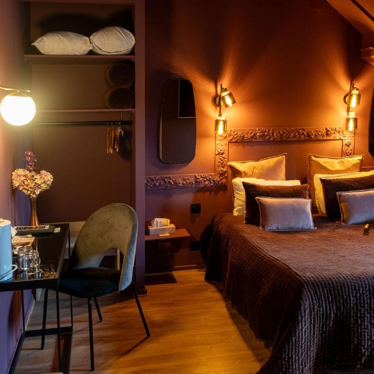 HOTEL DES DAUPHINS - Chambre Supérieure Lit Queen-Size - 3