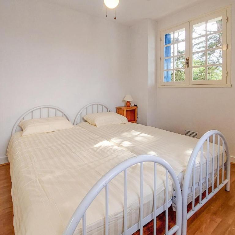Maison De 4 Chambres Acceptant Les Animaux Domestiques À Quiberon - Maison de Vacances 4 Chambres - 12