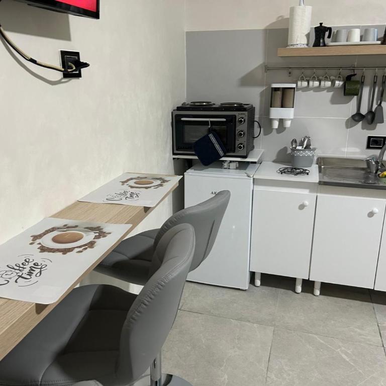 house napoli toledo - Appartamento con 1 Camera da Letto - 8