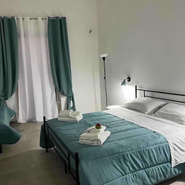 Falaride suite Agrigento discesa sulla valle di oro - Camera Quadrupla con Bagno Privato Esterno - 5