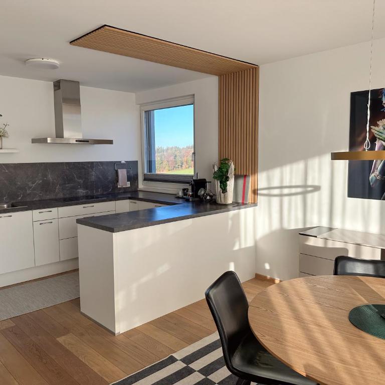 "SONNENGRÜN" - Premium Apartments Seekirchen, Balkon - Apartment mit 2 Schlafzimmern - 33