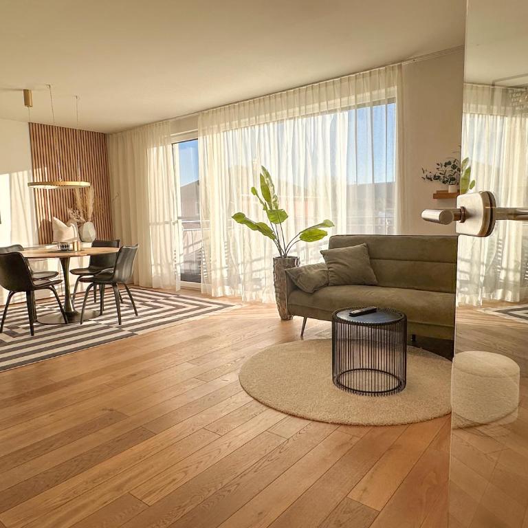 "SONNENGRÜN" - Premium Apartments Seekirchen, Balkon - Apartment mit 2 Schlafzimmern - 28