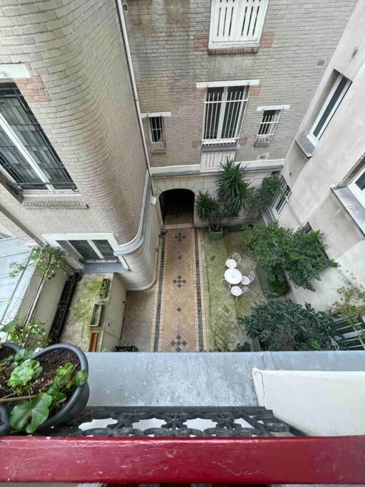 Spacious and convenient 2 BR flat in Paris centre - Appartement 2 Chambres - 27