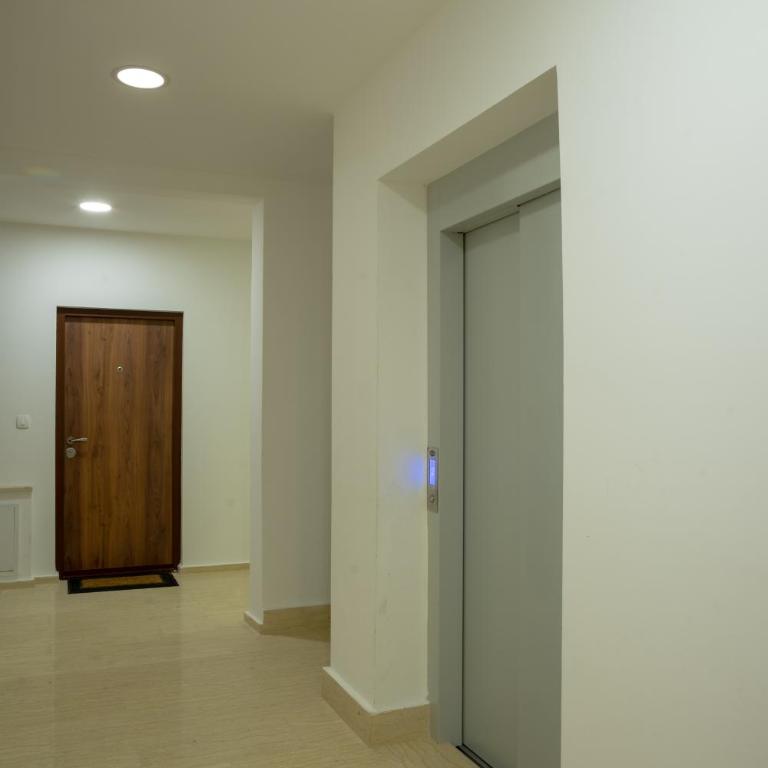 Whispering pines apartment - One-Bedroom Apartment - 33