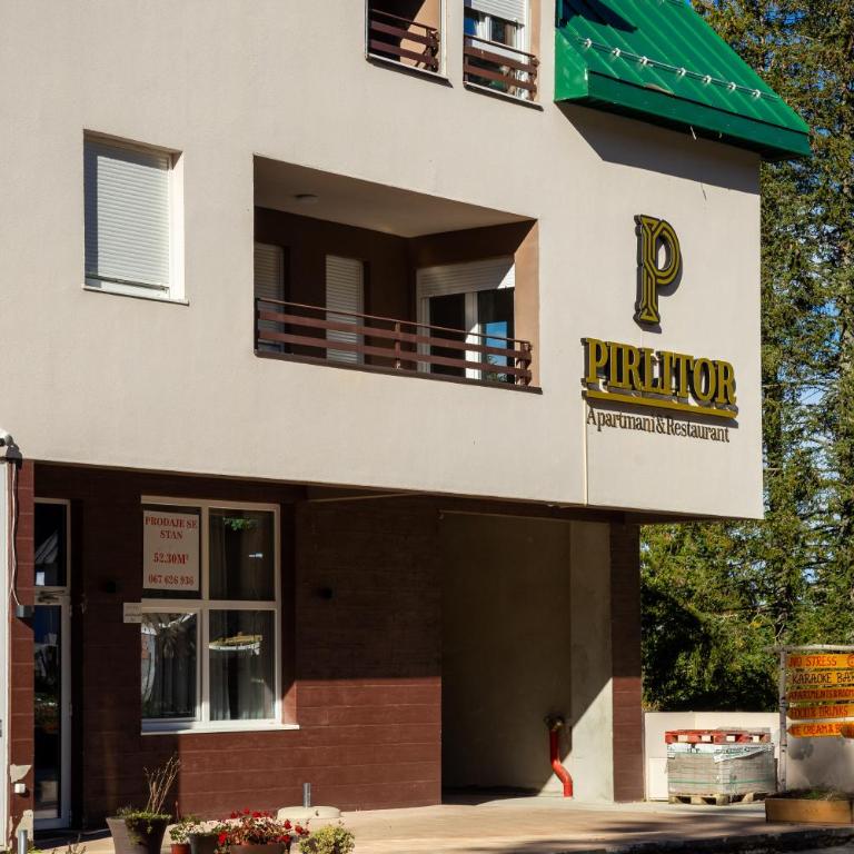 Whispering pines apartment - One-Bedroom Apartment - 31