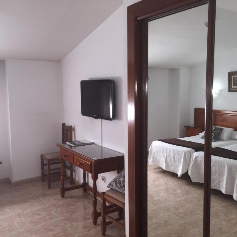 Hotel Martin - Habitación Doble - 1 o 2 camas - 6